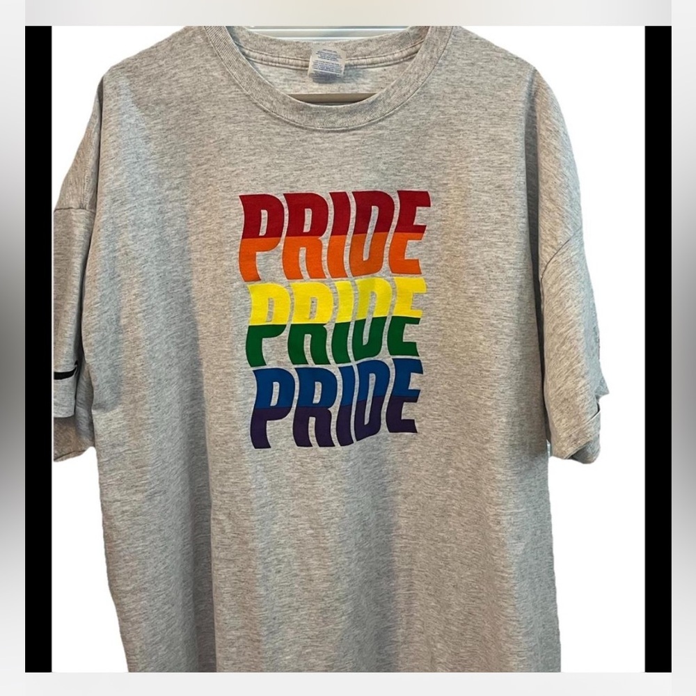 Gray Pride Graphic T-Shirt 3X